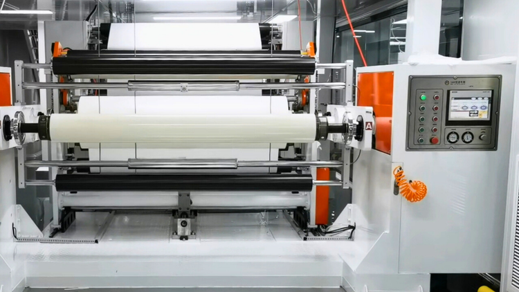 RPPF operates a world-class car film production line that automatically controls temperature and pressure to ensure precise TPU vinyl car film quality down to the nano level.